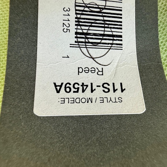 Lija Light Green women Tank Top with Black Trim women size M nwt - Picture 3 of 7